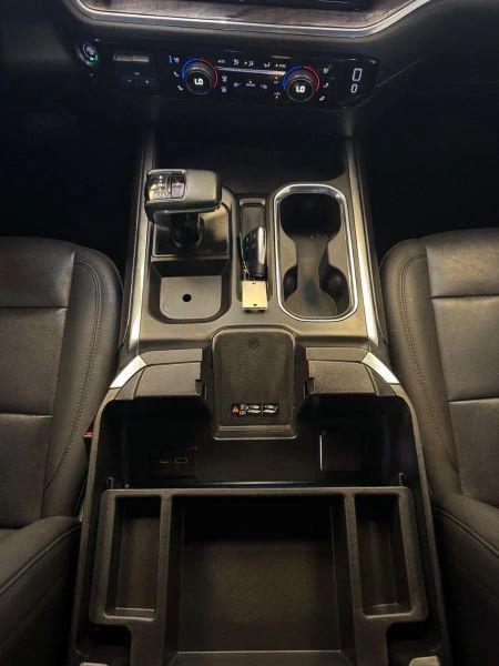 2022 Chevrolet Silverado 1500 4WD Crew Cab Short Bed LTZ