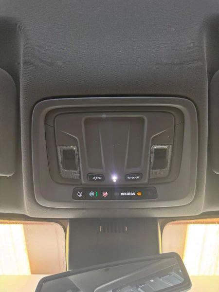 2022 Chevrolet Silverado 1500 4WD Crew Cab Short Bed LTZ