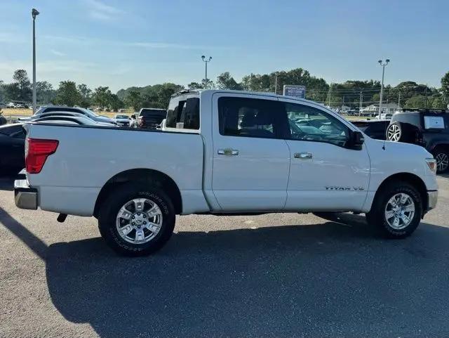 2019 Nissan Titan SV
