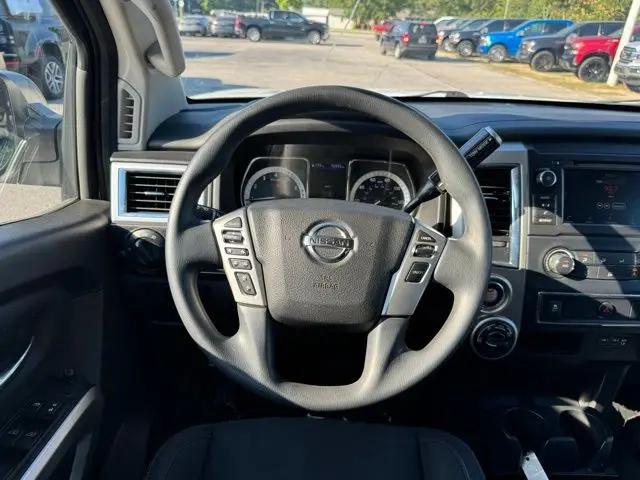 2019 Nissan Titan SV