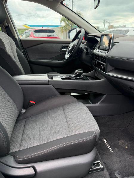 2023 Nissan Rogue SV FWD