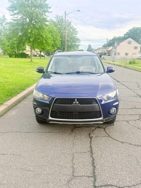 2012 Mitsubishi Outlander SE