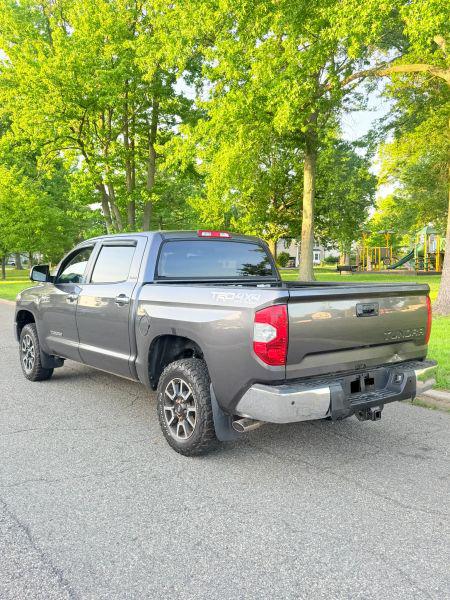 2014 Toyota Tundra Limited 5.7L V8