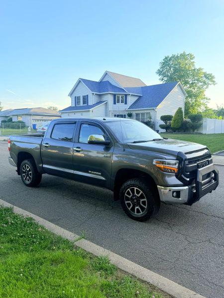 2014 Toyota Tundra Limited 5.7L V8