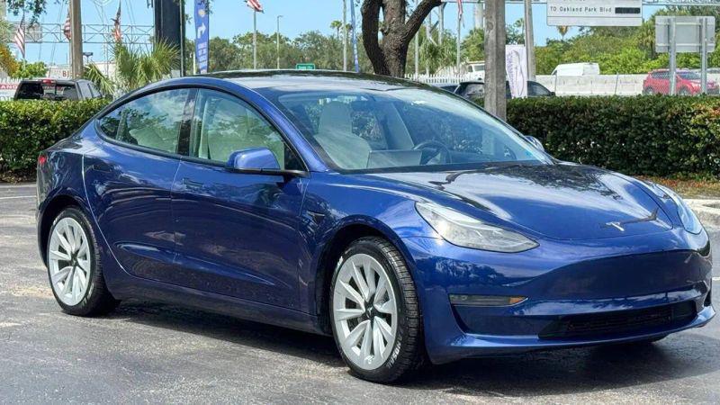2023 Tesla Model 3 Rear-Wheel Drive