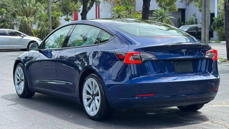2023 Tesla Model 3 Rear-Wheel Drive