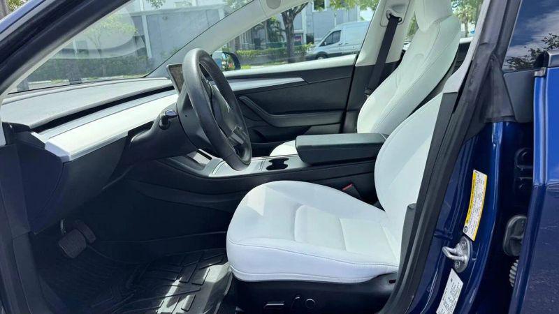 2023 Tesla Model 3 Rear-Wheel Drive