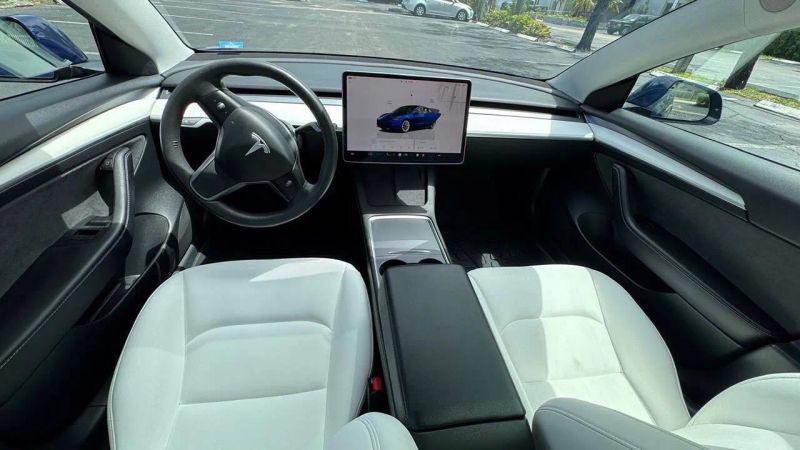 2023 Tesla Model 3 Rear-Wheel Drive