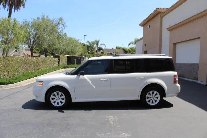 2011 Ford Flex SE