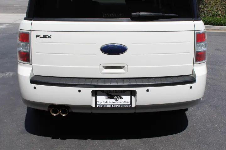 2011 Ford Flex SE