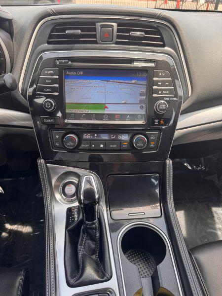 2017 Nissan Maxima 3.5 SV