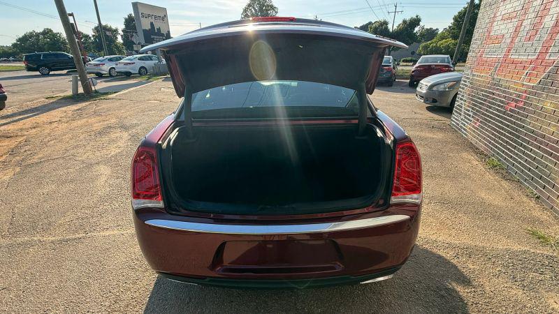 2018 Chrysler 300 Touring