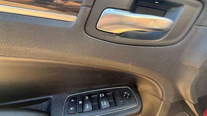 2018 Chrysler 300 Touring