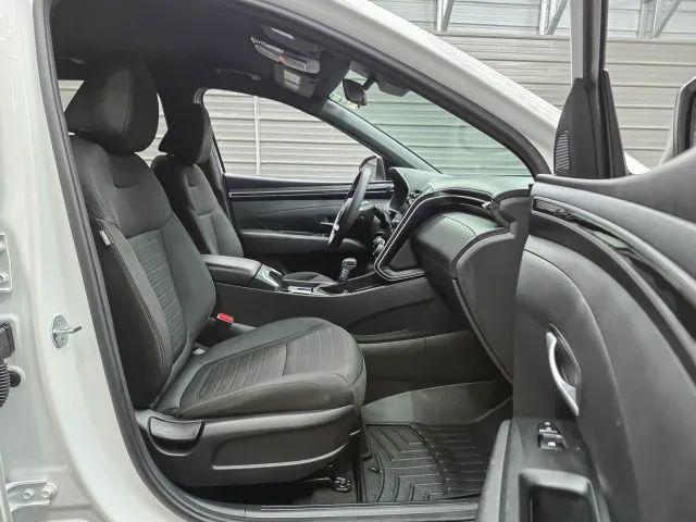 2023 Hyundai Santa Cruz SE