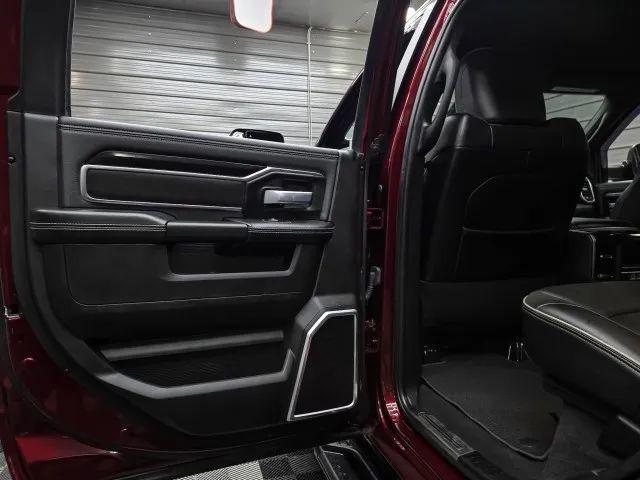 2022 Ram 3500 Laramie Crew Cab 4x4 6'4" Box