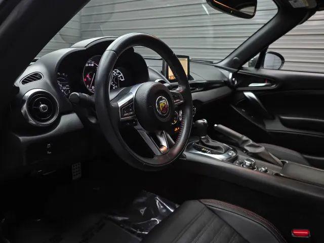 2018 Fiat 124 Spider Abarth