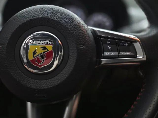 2018 Fiat 124 Spider Abarth