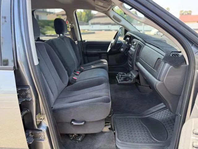 2005 Dodge Ram 1500 SLT/Laramie
