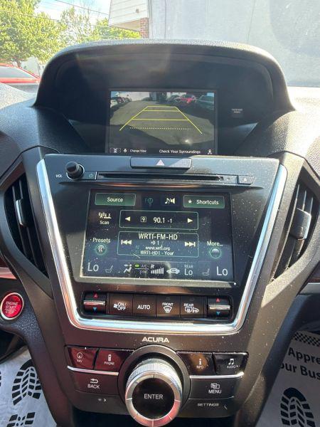 2017 Acura MDX w/Technology Package