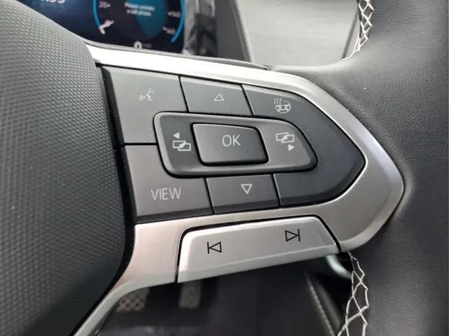 2026 Volkswagen Atlas Cross Sport SE