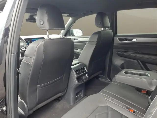 2026 Volkswagen Atlas Cross Sport SE