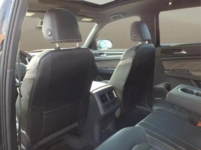 2023 Volkswagen Atlas Cross Sport 3.6L V6 SEL Premium R-Line