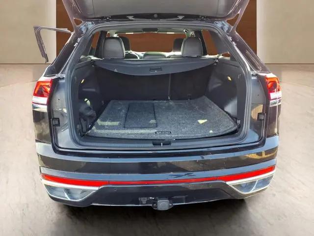 2023 Volkswagen Atlas Cross Sport 3.6L V6 SEL Premium R-Line