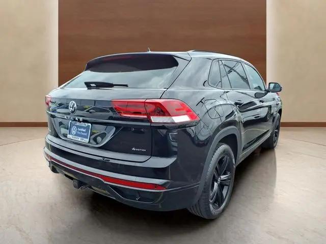 2023 Volkswagen Atlas Cross Sport 3.6L V6 SEL R-Line Black