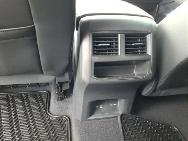 2023 Volkswagen Atlas Cross Sport 3.6L V6 SEL R-Line Black