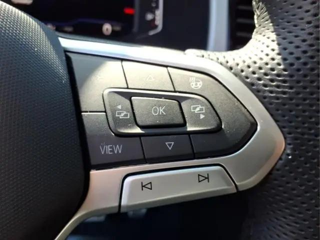 2023 Volkswagen Atlas Cross Sport 3.6L V6 SEL Premium R-Line