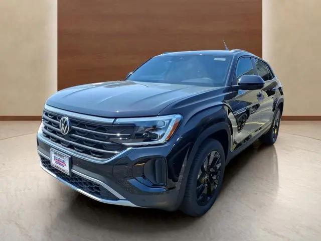 2026 Volkswagen Atlas Cross Sport SE with Technology