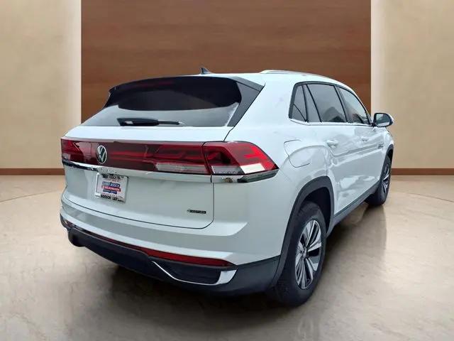 2026 Volkswagen Atlas Cross Sport SE