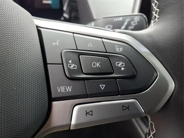 2026 Volkswagen Atlas Cross Sport SE