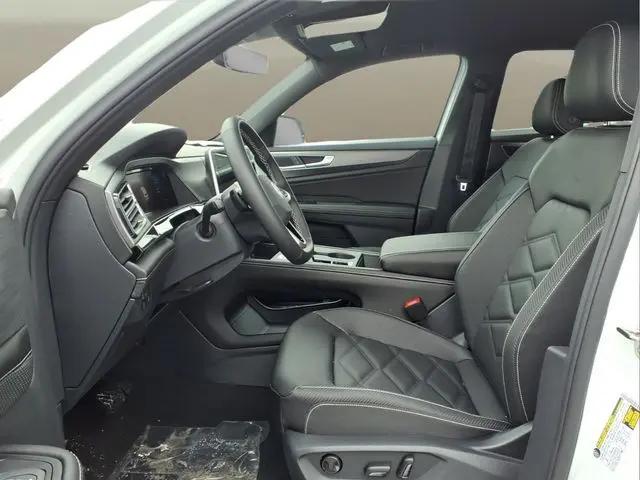 2026 Volkswagen Atlas Cross Sport SE