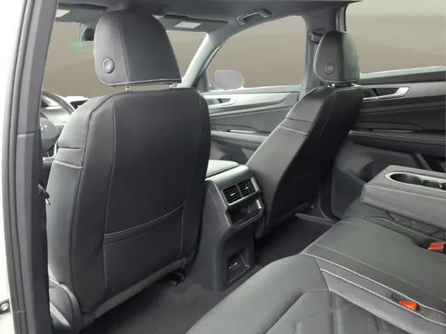2026 Volkswagen Atlas Cross Sport SE