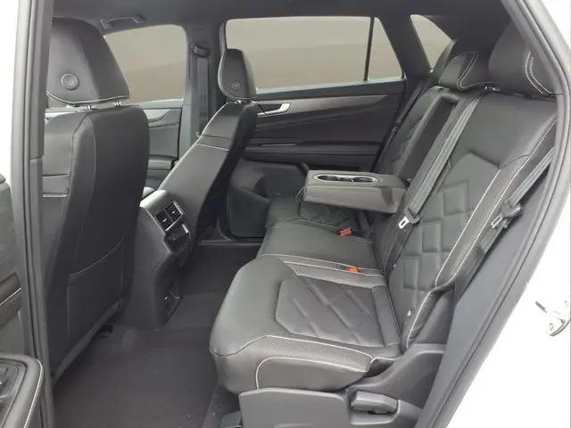 2026 Volkswagen Atlas Cross Sport SE