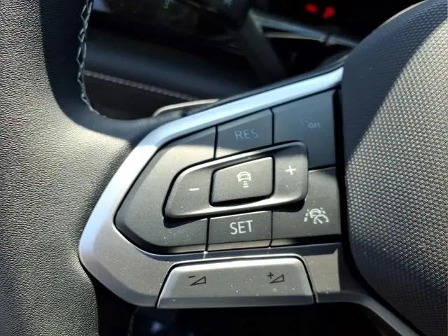 2026 Volkswagen Atlas Cross Sport SEL