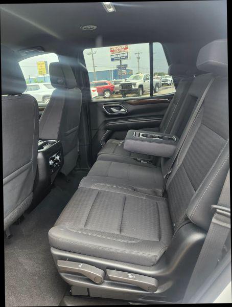 2022 GMC Yukon 4WD SLE