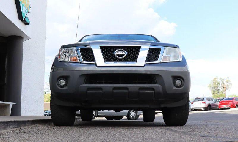 2019 Nissan Frontier SV