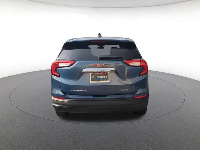 2024 GMC Terrain AWD SLE