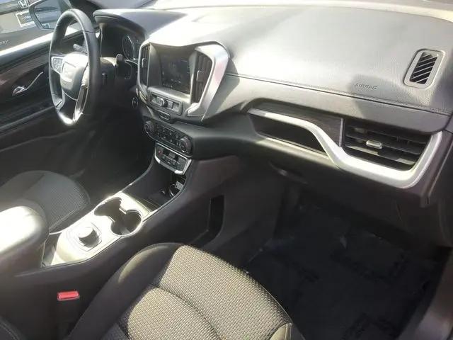 2024 GMC Terrain AWD SLE