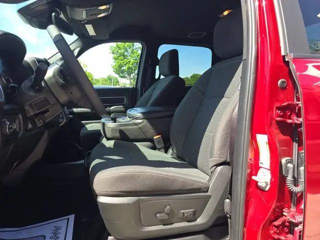 2026 Ram 2500 Big Horn Crew Cab 4x4 64 Box
