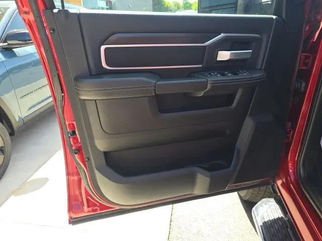 2026 Ram 2500 Big Horn Crew Cab 4x4 64 Box
