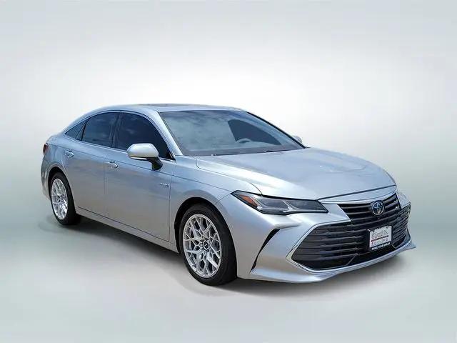 2021 Toyota Avalon Limited Hybrid