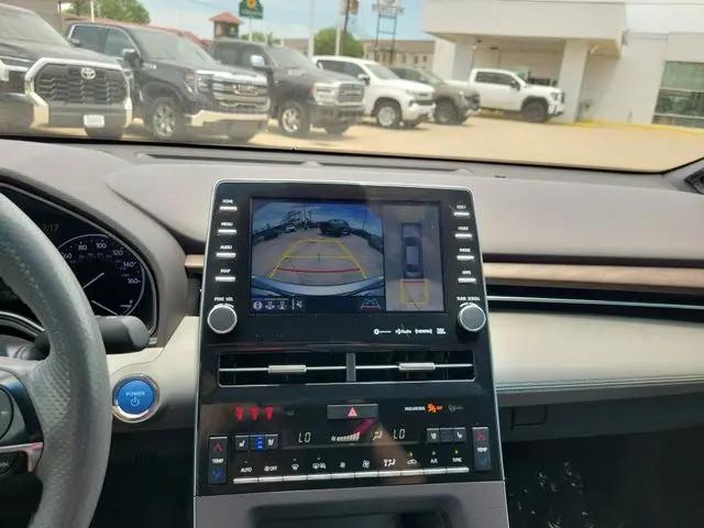 2021 Toyota Avalon Limited Hybrid