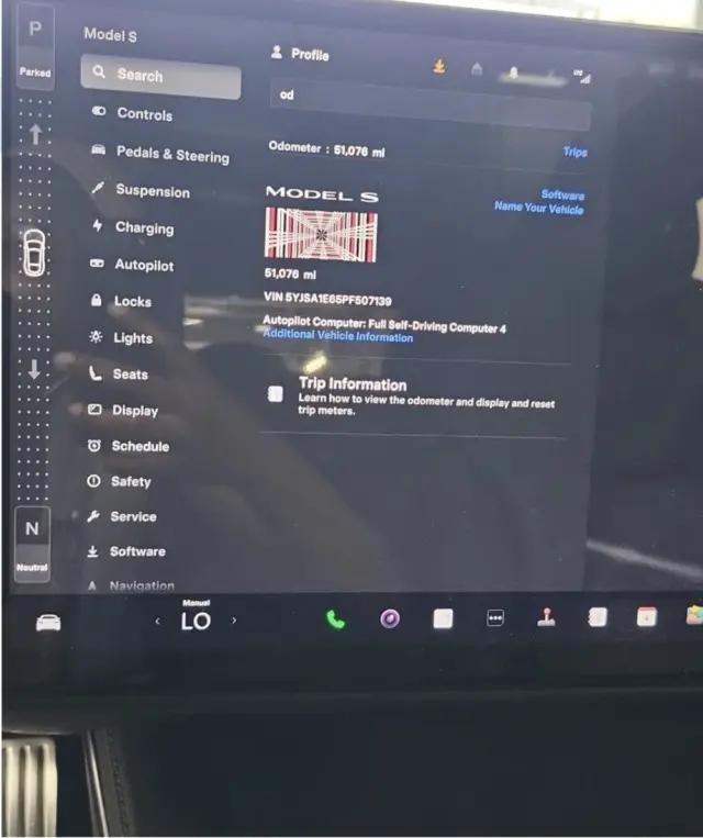 2023 Tesla Model S Plaid Tri Motor All-Wheel Drive