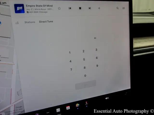 2021 Tesla Model S Plaid Tri Motor All-Wheel Drive