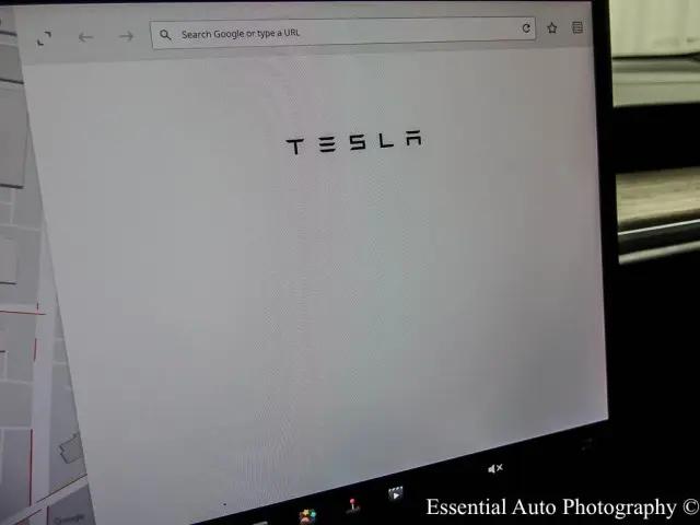 2021 Tesla Model S Plaid Tri Motor All-Wheel Drive