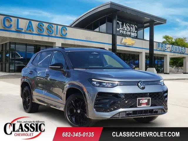 2025 Volkswagen Tiguan 2.0T SE R-Line Black for sale in Grapevine, TX