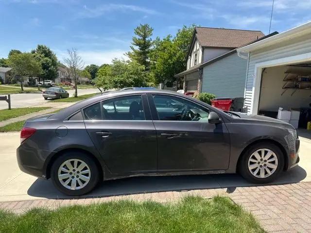 2011 Chevrolet Cruze LS
